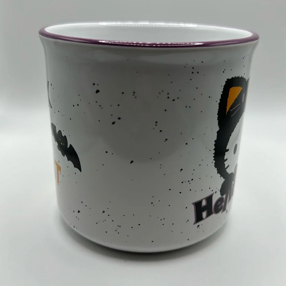 Hello Kitty Halloween Trick or Treat Black‎ Cat Bats Coffee Mug Cup 20oz NEW